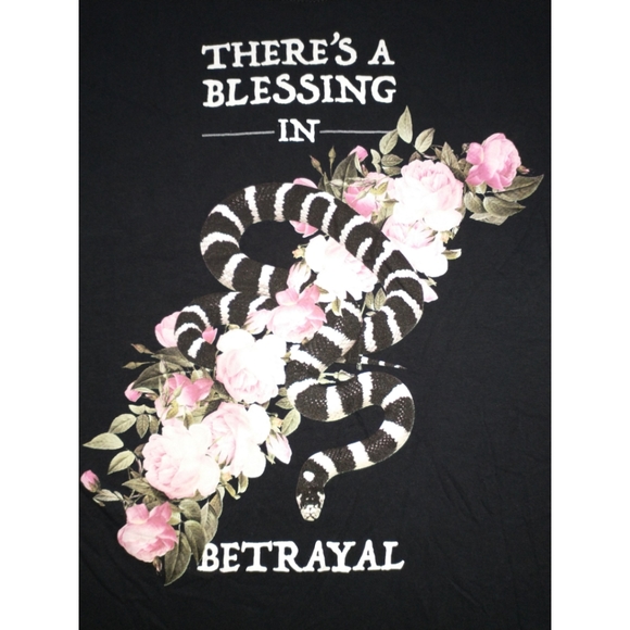 Served Fresh T-Shirt Size M - Picture 2 of 9